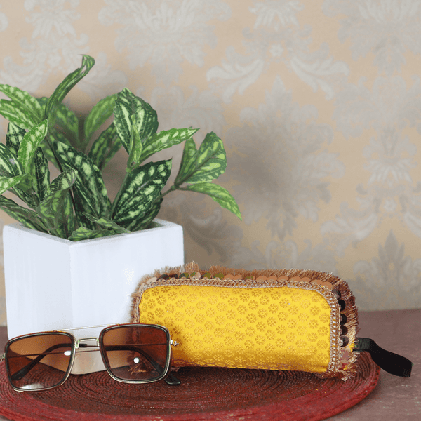 Banarasi Silk Sunglasses Case | Yellow - ArtFlyck